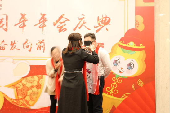 尊凯实业官网集团八周年庆典，共谱华章，精彩不落幕！1546.png